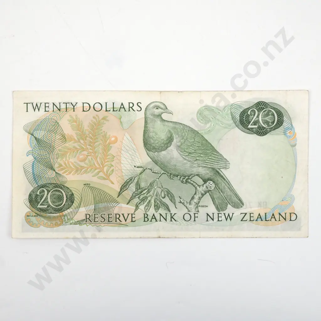 New Zealand Wilkes Twenty Dollar Banknote  Image 1++