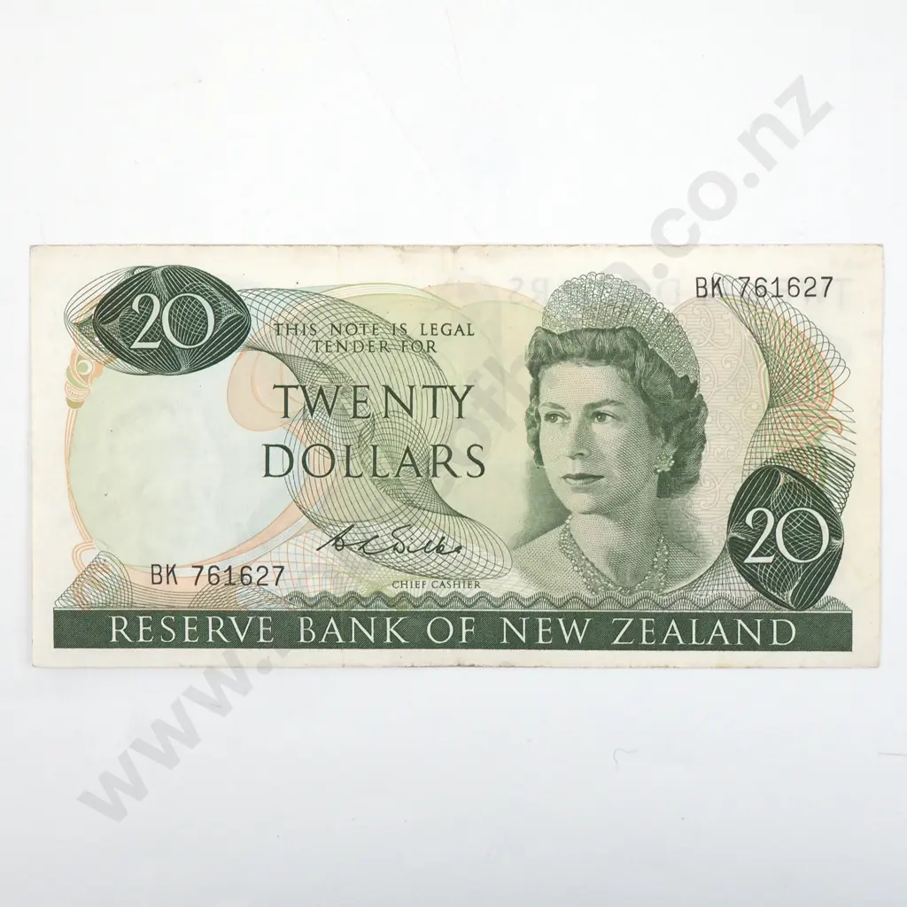 New Zealand Wilkes Twenty Dollar Banknote  Image 1++