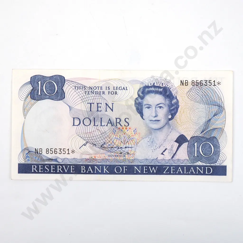 New Zealand Russell NB Star Ten Dollar Banknote  Image 1++