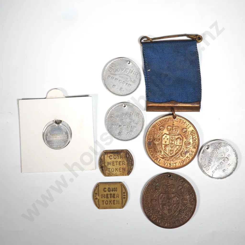 Assorted lot of New Zealand Tokens & Exhibition Tokens  Image 1++