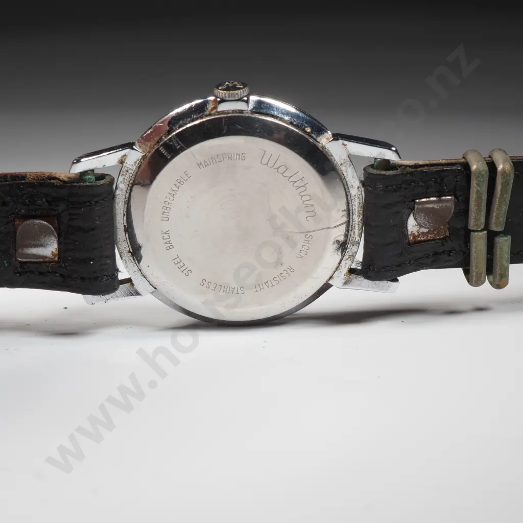 Vintage Waltham Wristwatch in Box & Papers  Image 1++