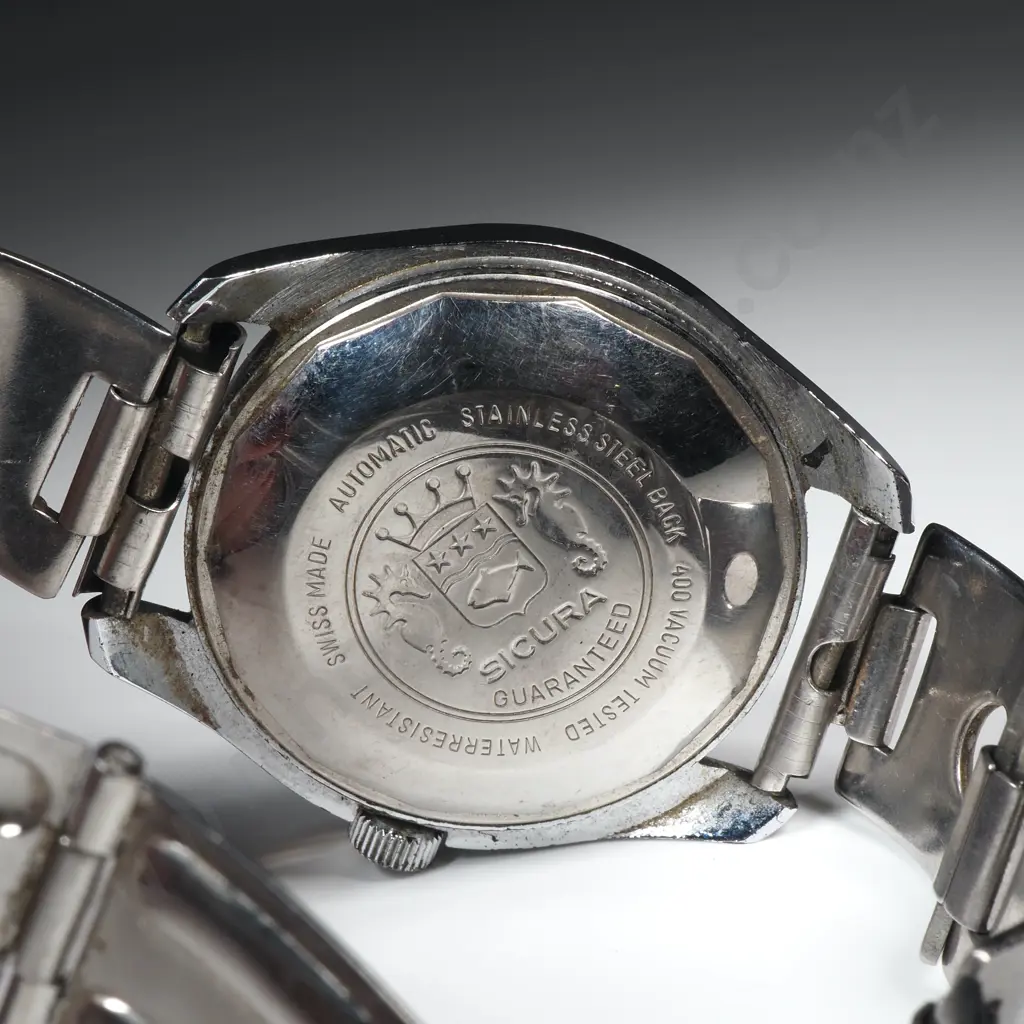 Vintage Sicura Wristwatch Image 1++
