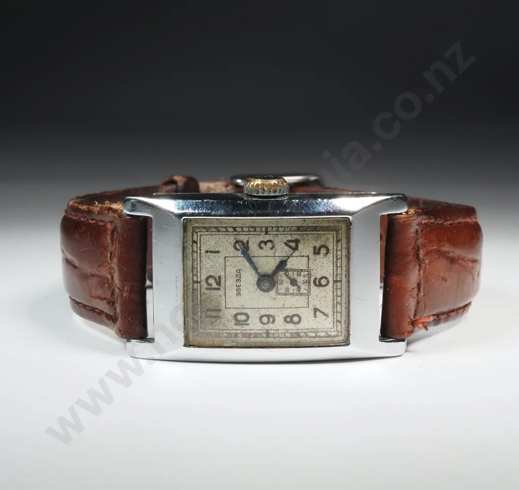 Vintage Russian Art Deco Style Wristwatch Image 1++
