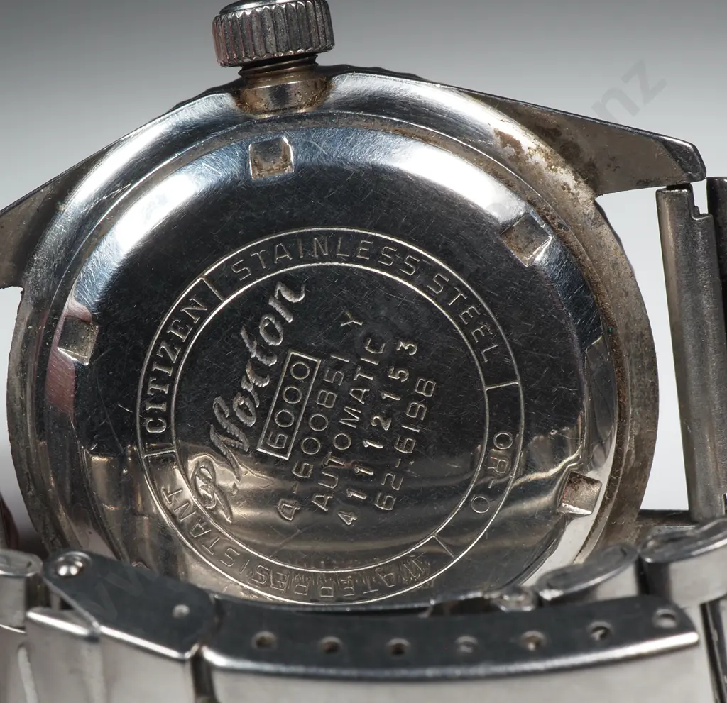 Vintage Citizen Stainless Steel Divers Wristwatch Image 1++