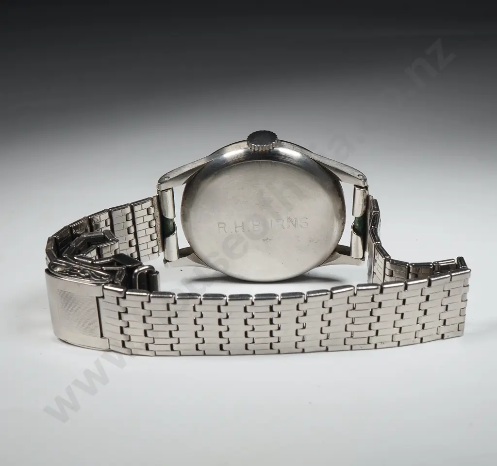 Gents Stainless Steel Cased Manual Wind Omega Wristwatch - Running, But Sold w No Guarantees of Reliability or Accurac Image 1++