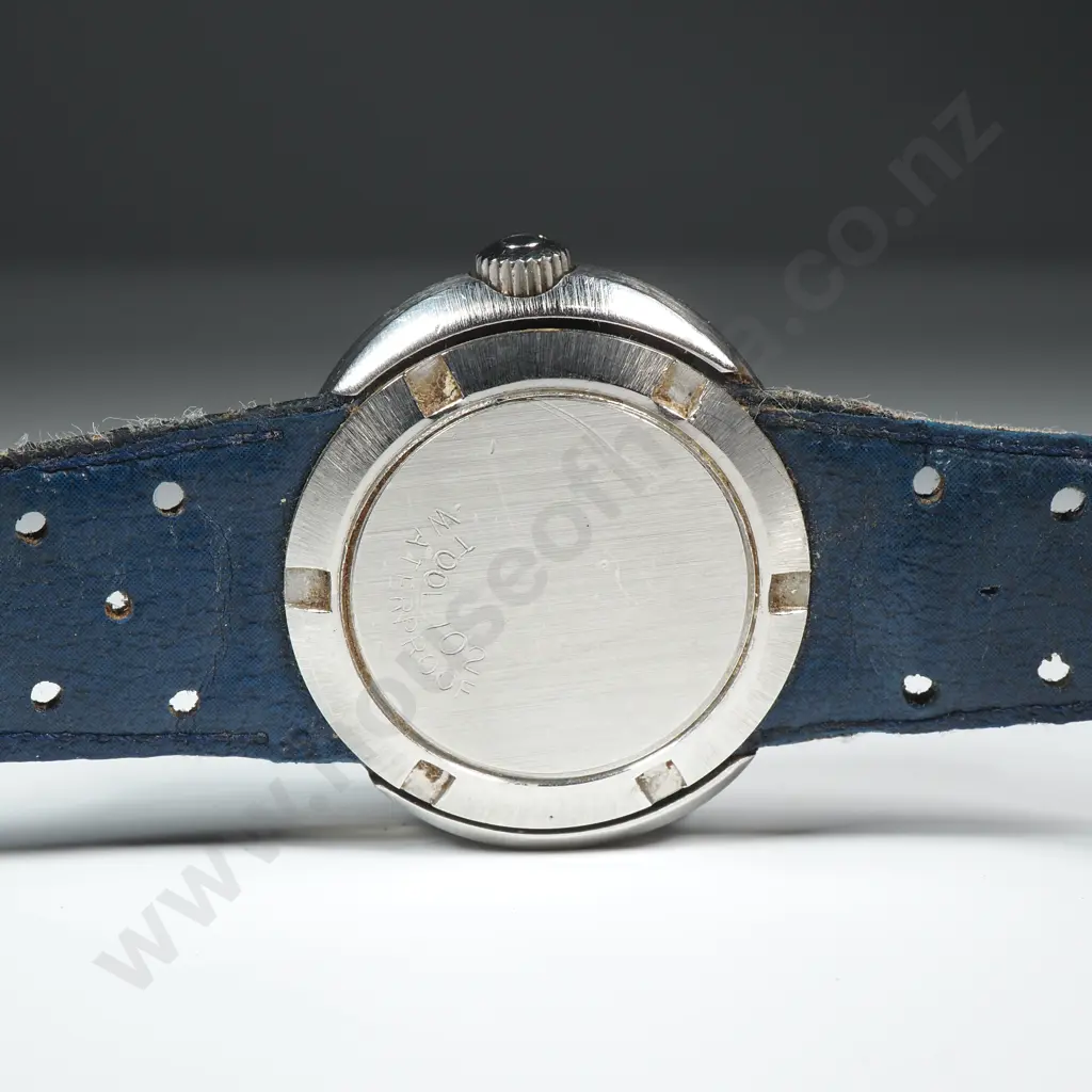 1970's Ladies Stainless Steel Omega Dynamic Automatic Wristwatch Image 1++