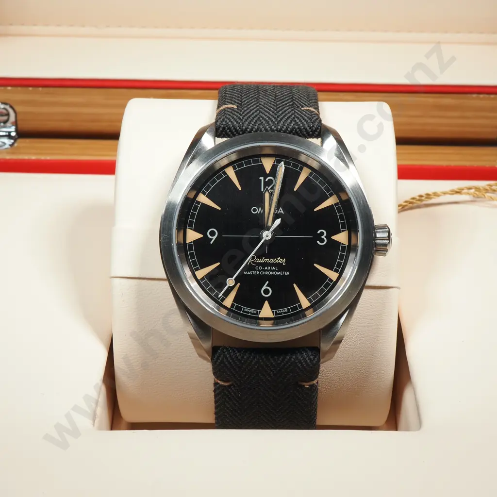 Omega Railmaster Co-Axial Master Chronometer Wristwatch w Original Box / Papers / Hangtags - As New Image 1++