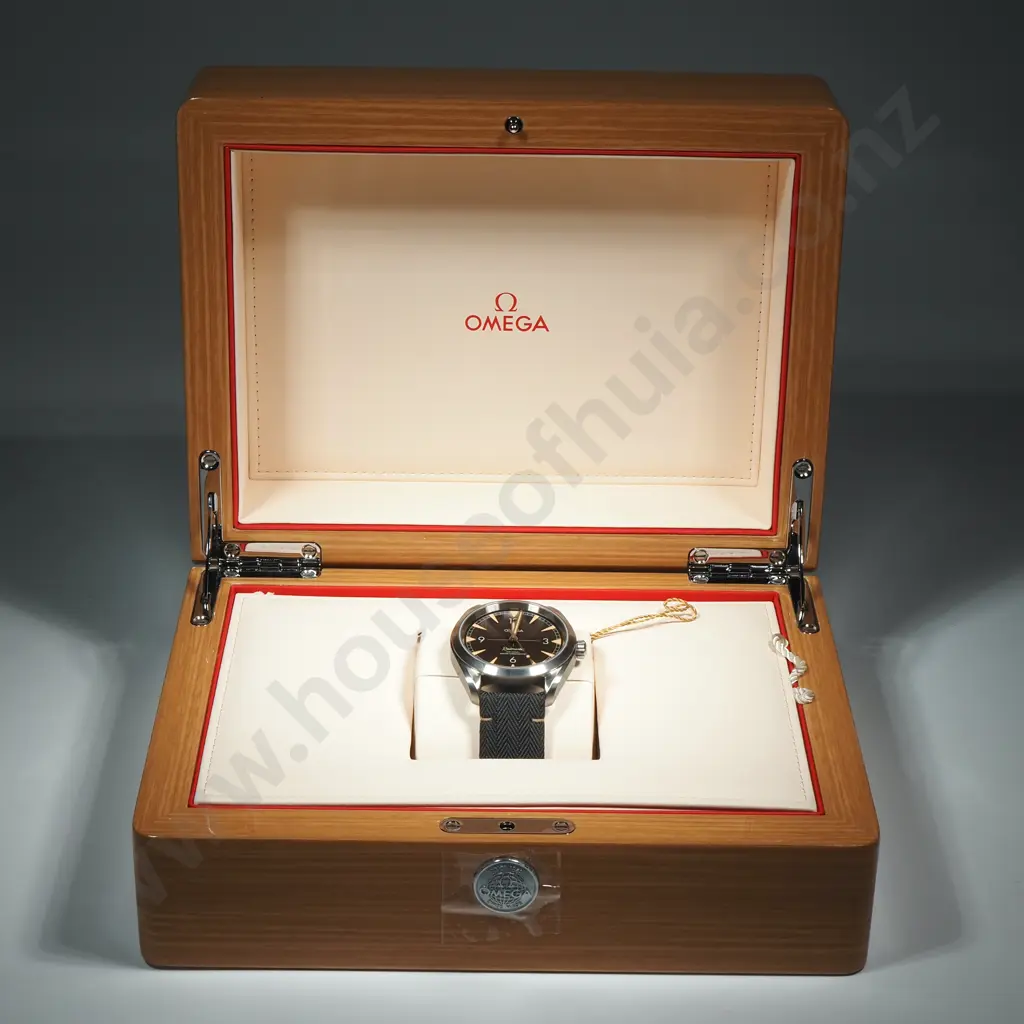 Omega Railmaster Co-Axial Master Chronometer Wristwatch w Original Box / Papers / Hangtags - As New Image 1++