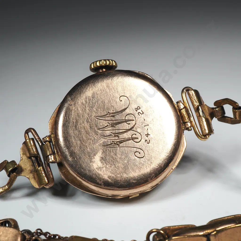 Antique 9ct Gold Rolex Ladies Wrist Watch on Rolled Gold Bracelet Image 1++