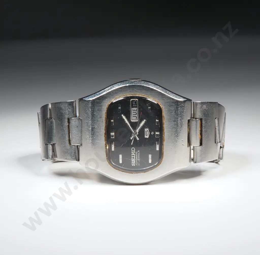 Vintage Seiko 5 Automatic Wrist Watch - Excellent Mid Century Modernism Image 1++