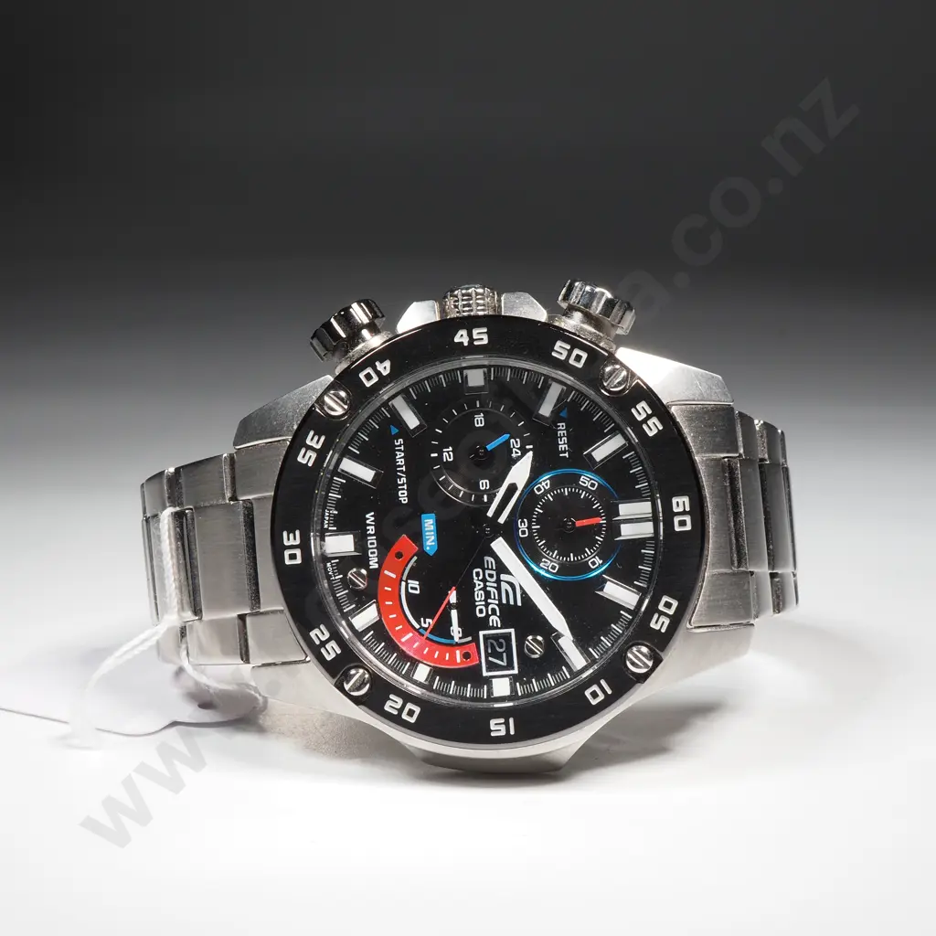 Casio Edifice Wristwatch w Box & Papers Image 1++