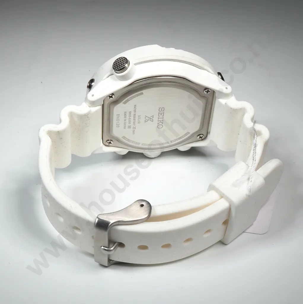 Seiko X Prospex Wrist Watch w Box & Papers - Appears Working Image 1++