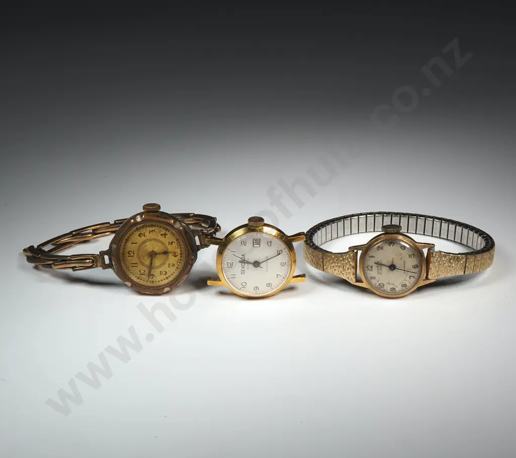 Three Vintage Ladies Gold / Rolled Gold Wristwatches Image 1++