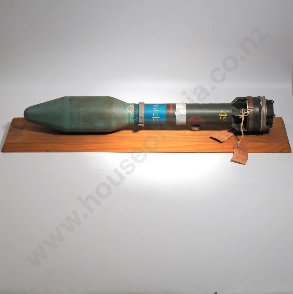 Inert Mounted Practice 3.5in M7 Rocket Image 1++