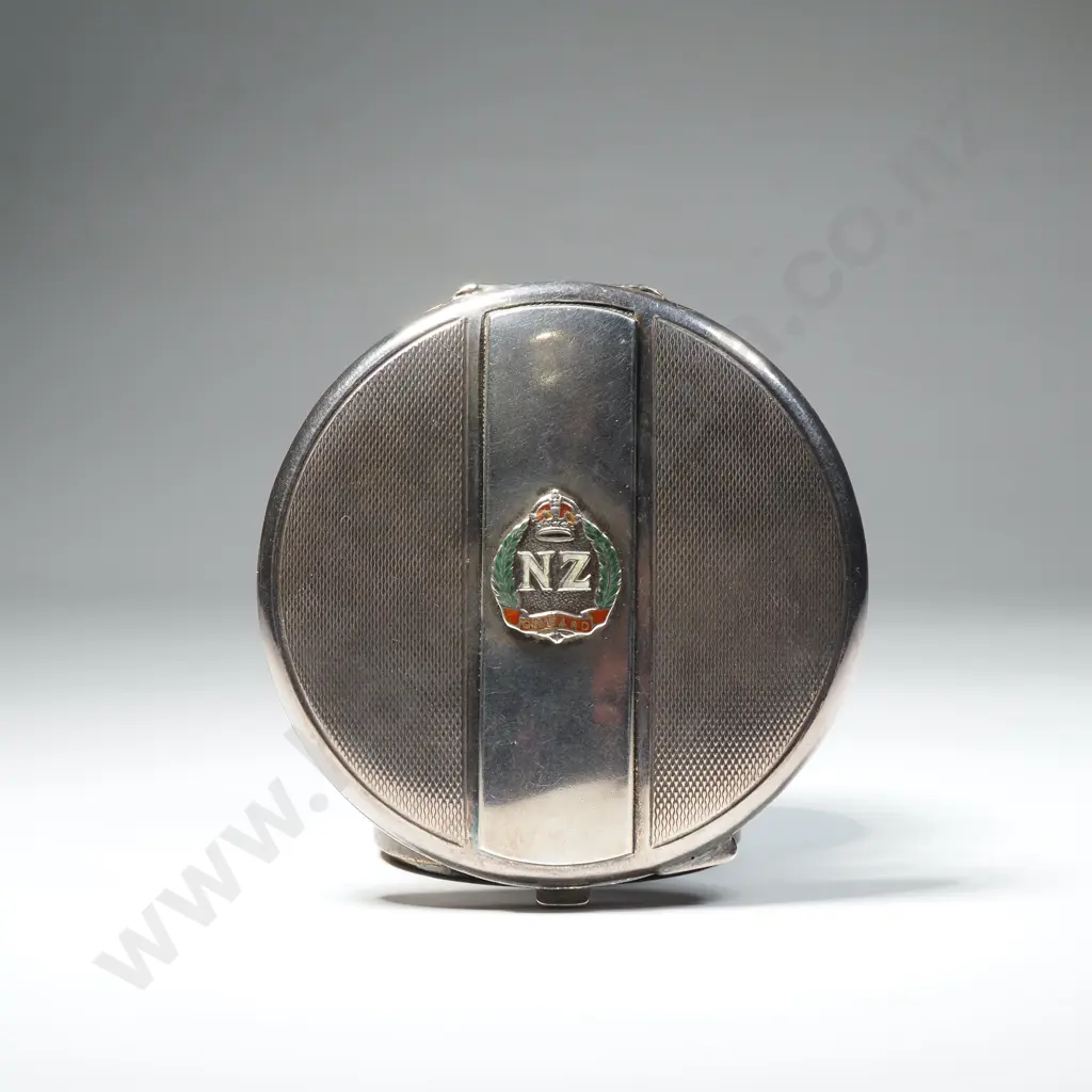 WW2 Sterling Silver New Zealand Onward Powder Compact Image 1++