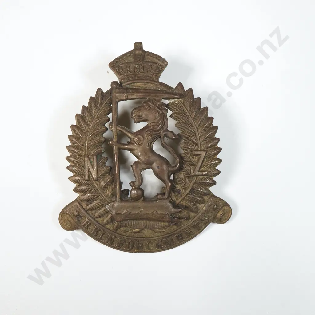WW1 New Zealand Rifle Brigade collar Badge  Image 1++