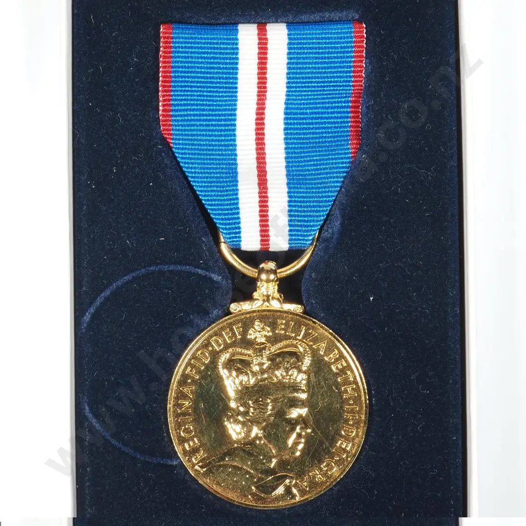 2002 Jubilee Medal in Case Image 1++