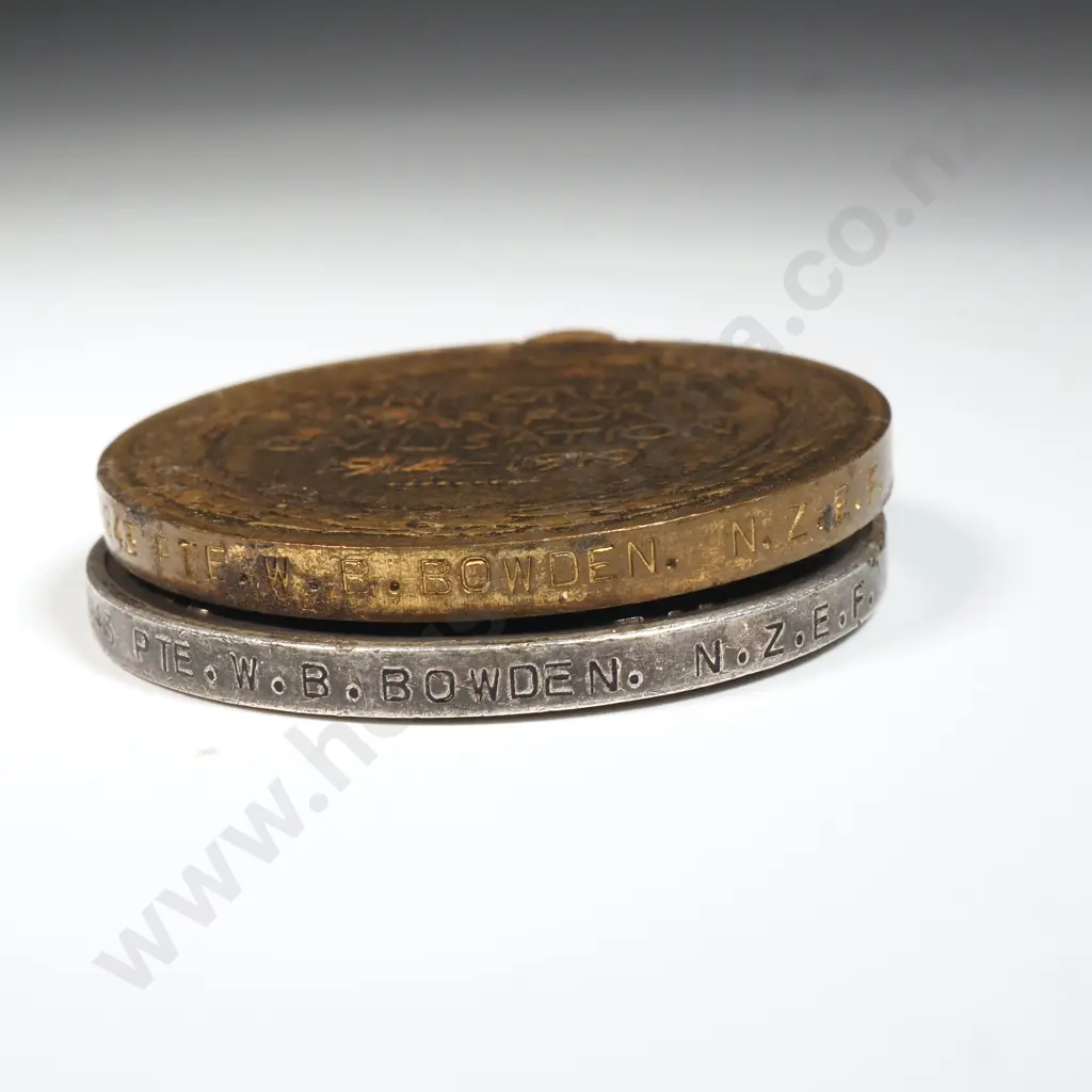 WW1 Pair to 12/3943 W B Bowden NZEF & Silver War Badge & Large RSA Badge Image 1++