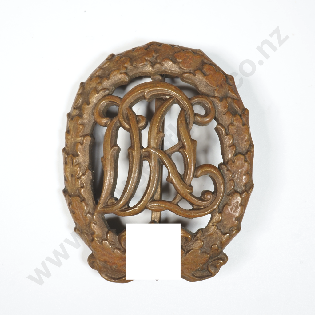 WWII German Sports Badge Image 1++