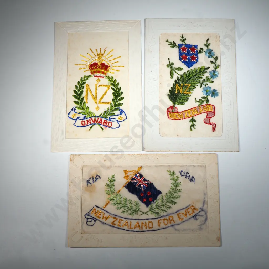 Three WW1 New Zealand Embroidered Silk Postcards Image 1++