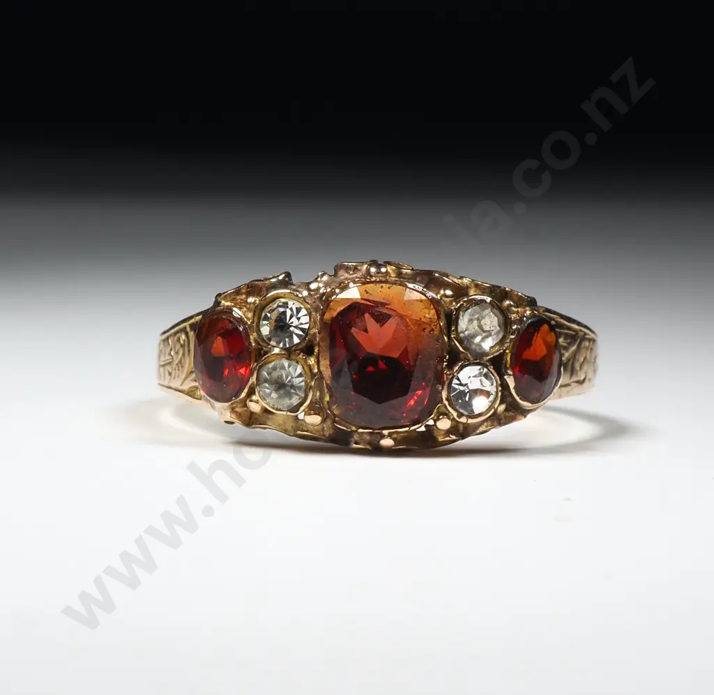 Antique 15ct Gold Garnet & White Gem Ring Image 1++