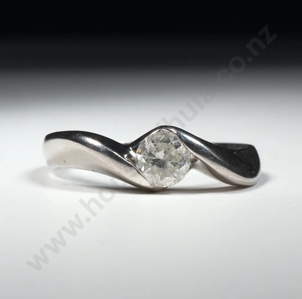 18ct White Gold Solitaire Diamond Ring w 0.37 Carat Central Diamond Image 1++