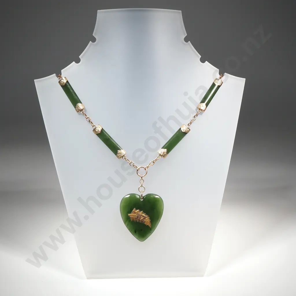 Colonial 9ct Gold Greenstone Fob Chain Necklace w Four Greenstone Bars & NZ Fern Greenstone Heart Image 1++