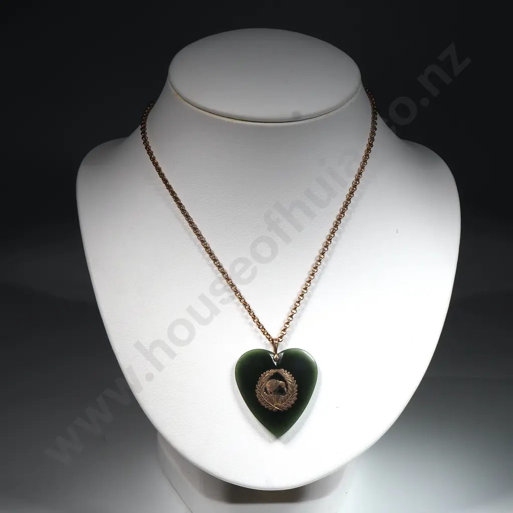 Colonial Greenstone Heart Kiwi Pendant on 9ct Gold Chain Image 1++