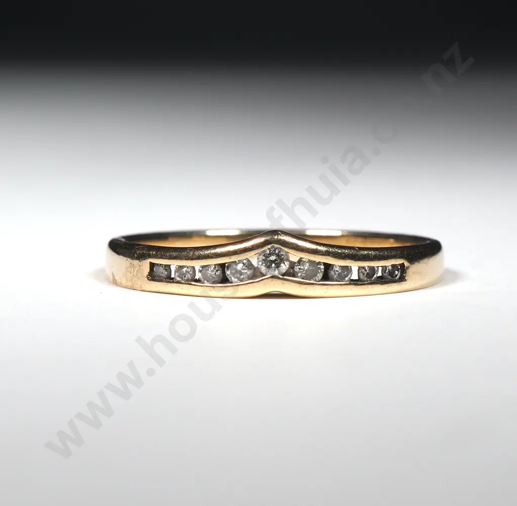9ct Gold Diamond Ring Image 1++