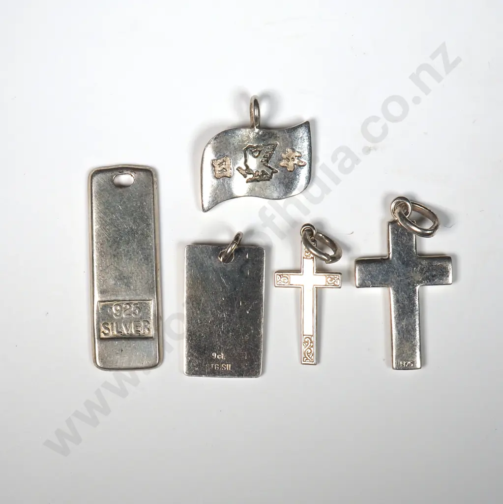 Assorted Sterling Silver Pendants Image 1++