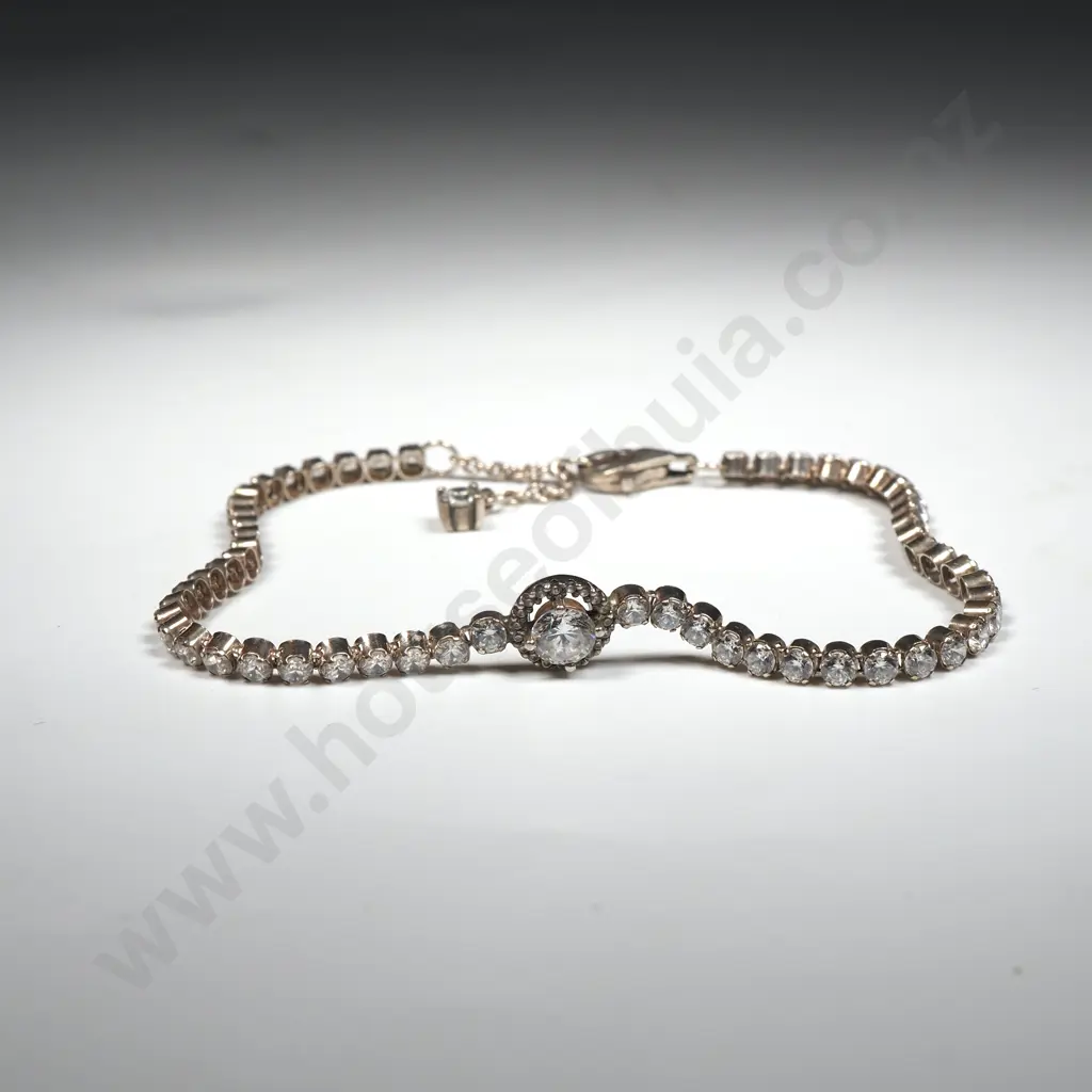 Modern Sterling Silver Stone Set Bracelet Image 1++