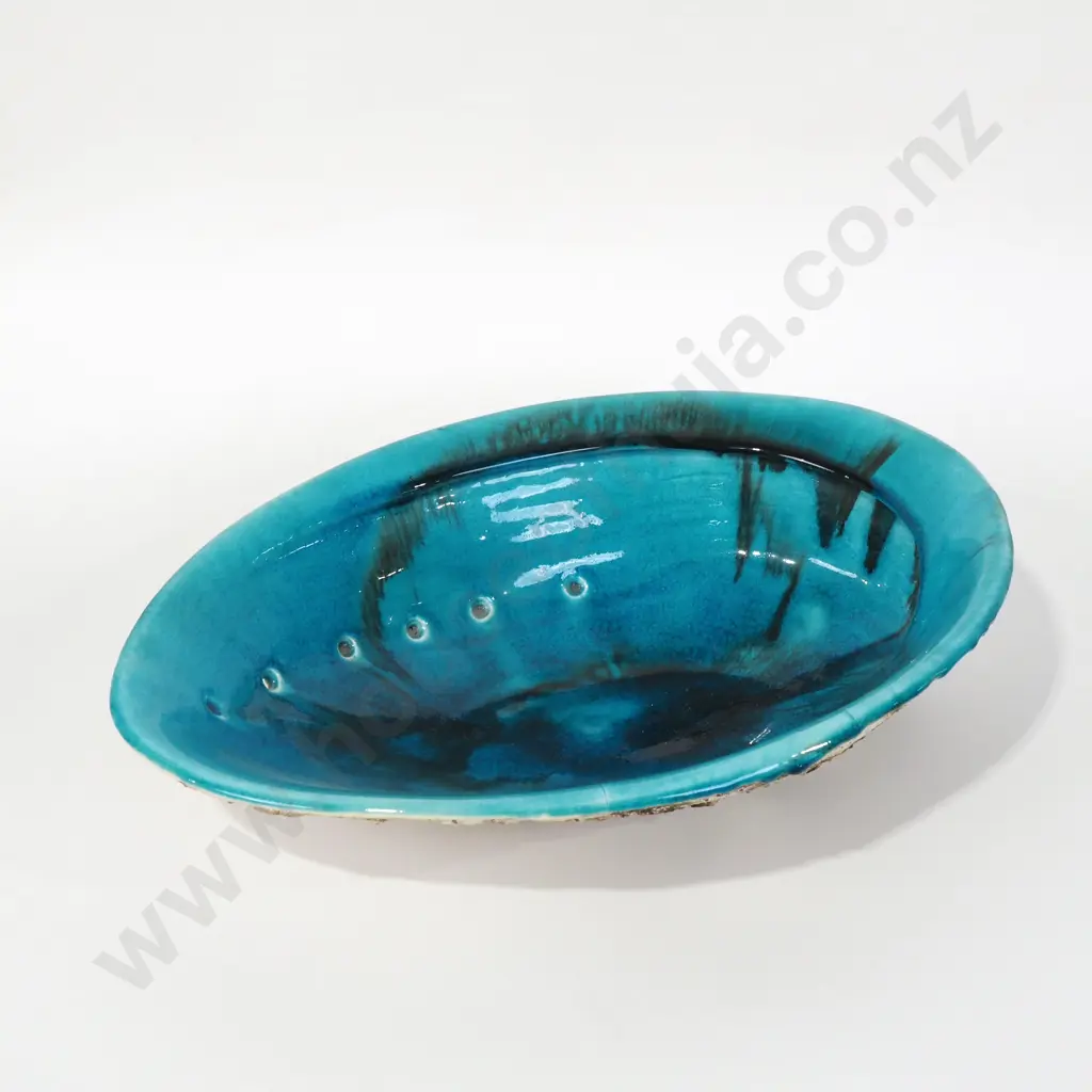 Glen Shuker - Bowl In The Form Of a Paua Shell w Turquoise Glaze, Pottery Image 1++