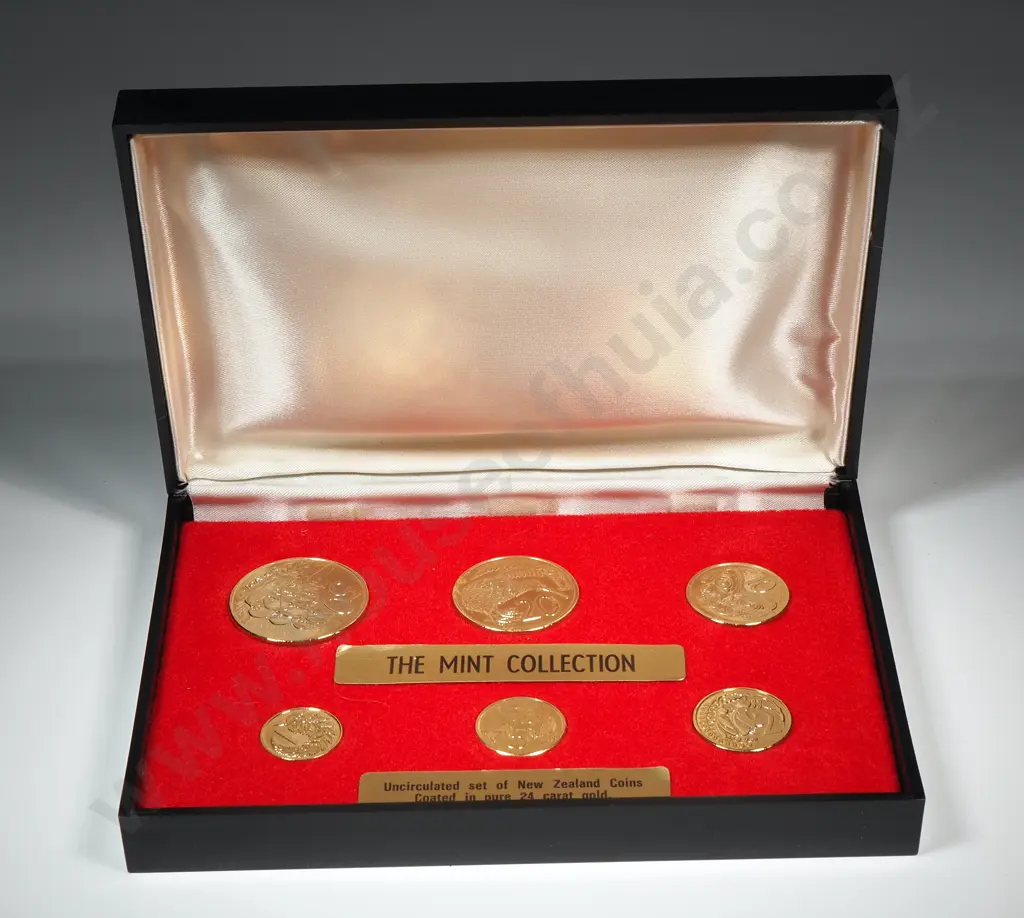 Gold Plated New Zealand Coin Set  Image 1++