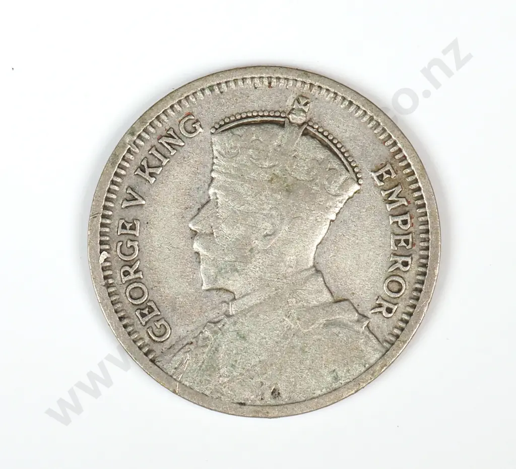 1935 New Zealand Threepence - Average Image 1++