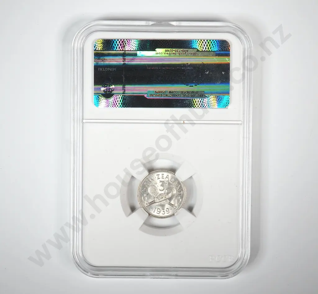 1939 New Zealand Threepence Coin - Better Grade Image 1++