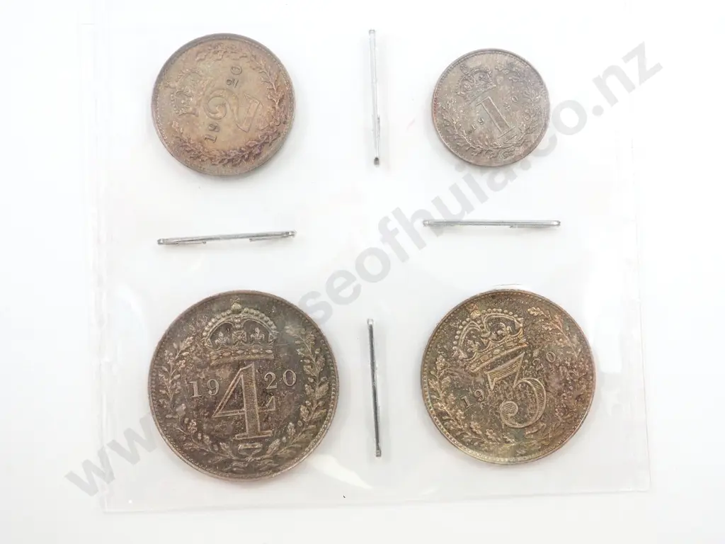 1920 United Kingdom Maundy Set CV $385 USD Image 1++