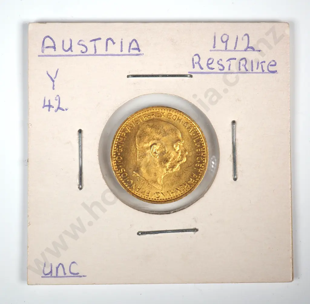 1912 Austria Restrike 10 Corona Gold Coin - 3.38 Grams of 90%  Image 1++