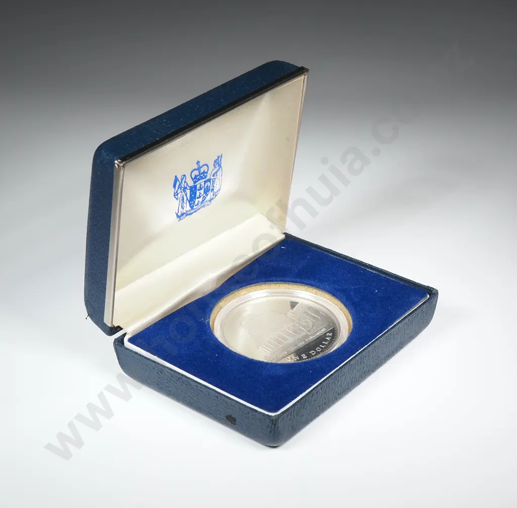 New Zealand Proof Silver Dollar Coin  Image 1++