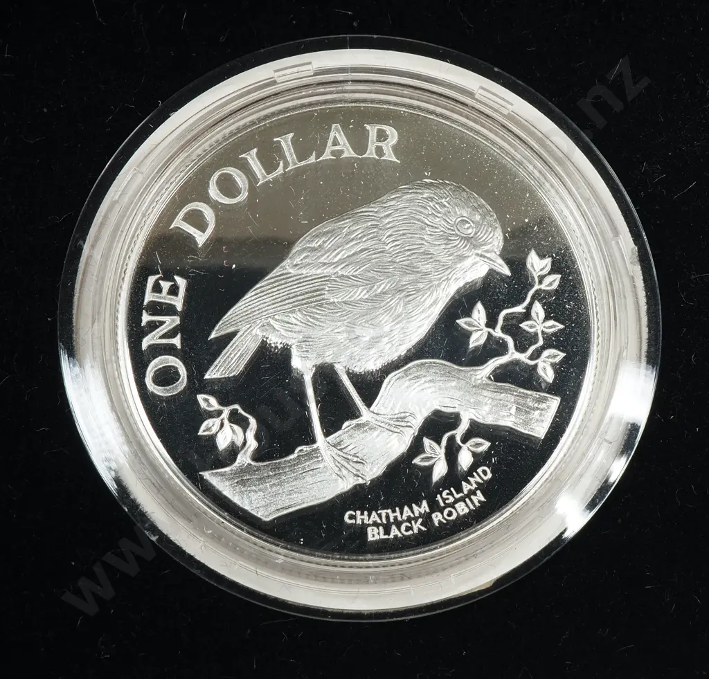 New Zealand Proof Silver Dollar Coin  Image 1++