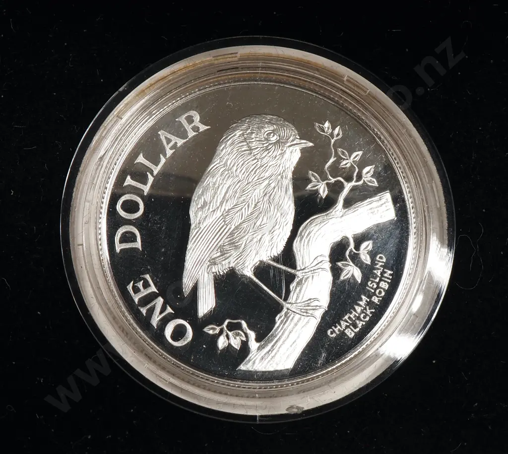 New Zealand Proof Silver One Dollar Coin  Image 1++