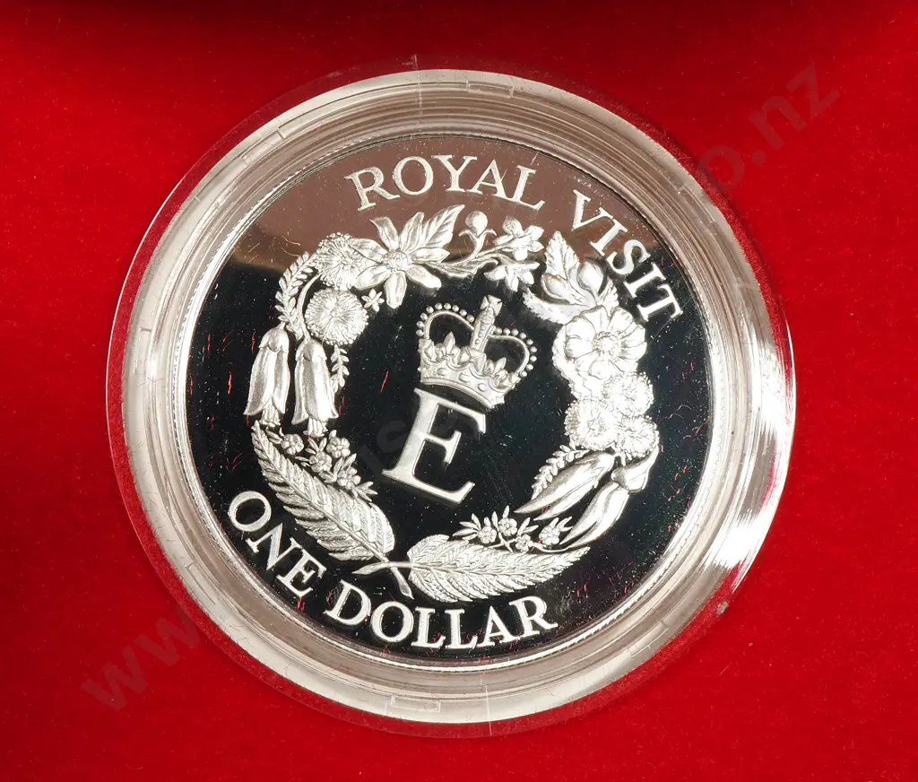 New Zealand Proof Silver One Dollar Coin  Image 1++