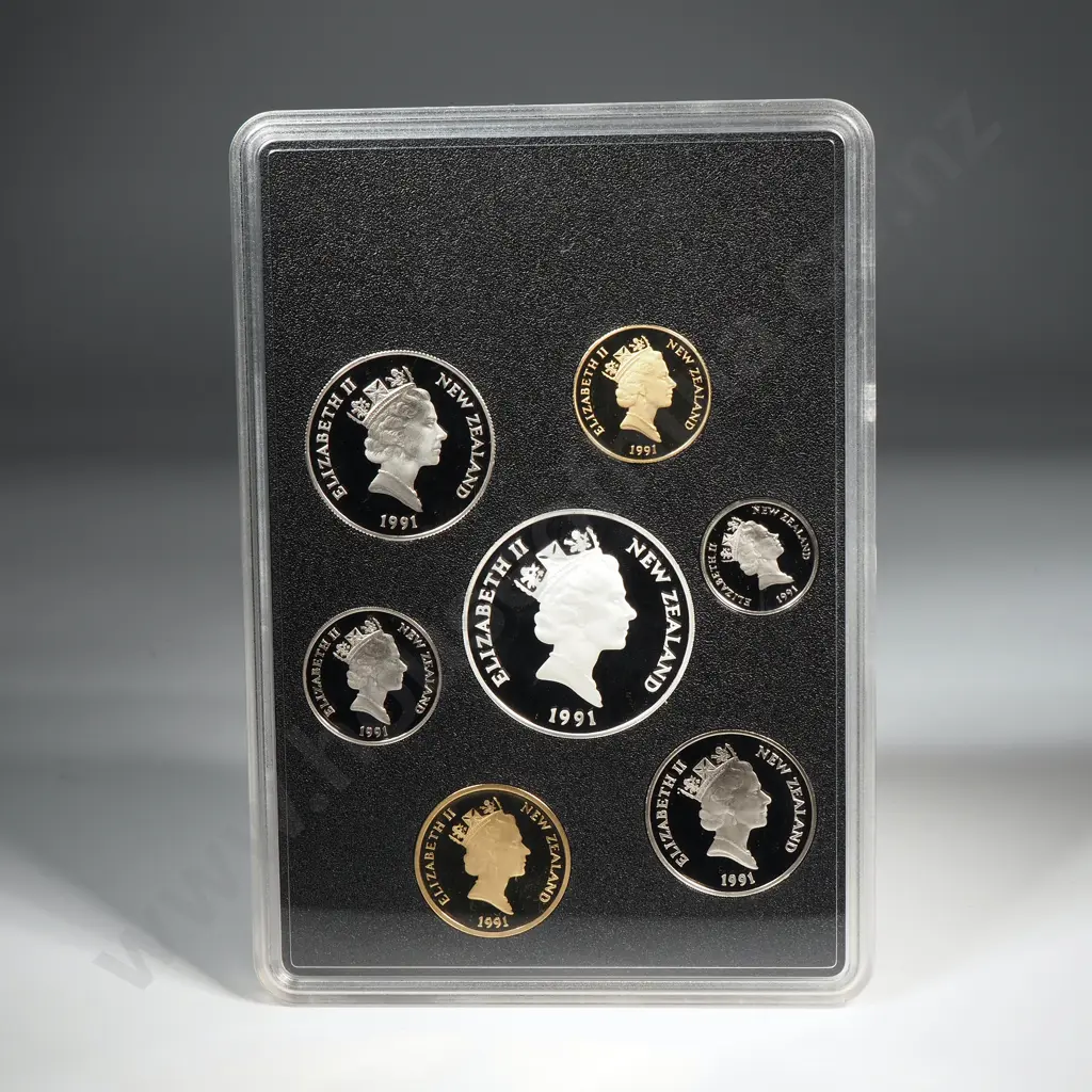 1991 New Zealand Proof Coin Set w Silver Dollar  Image 1++