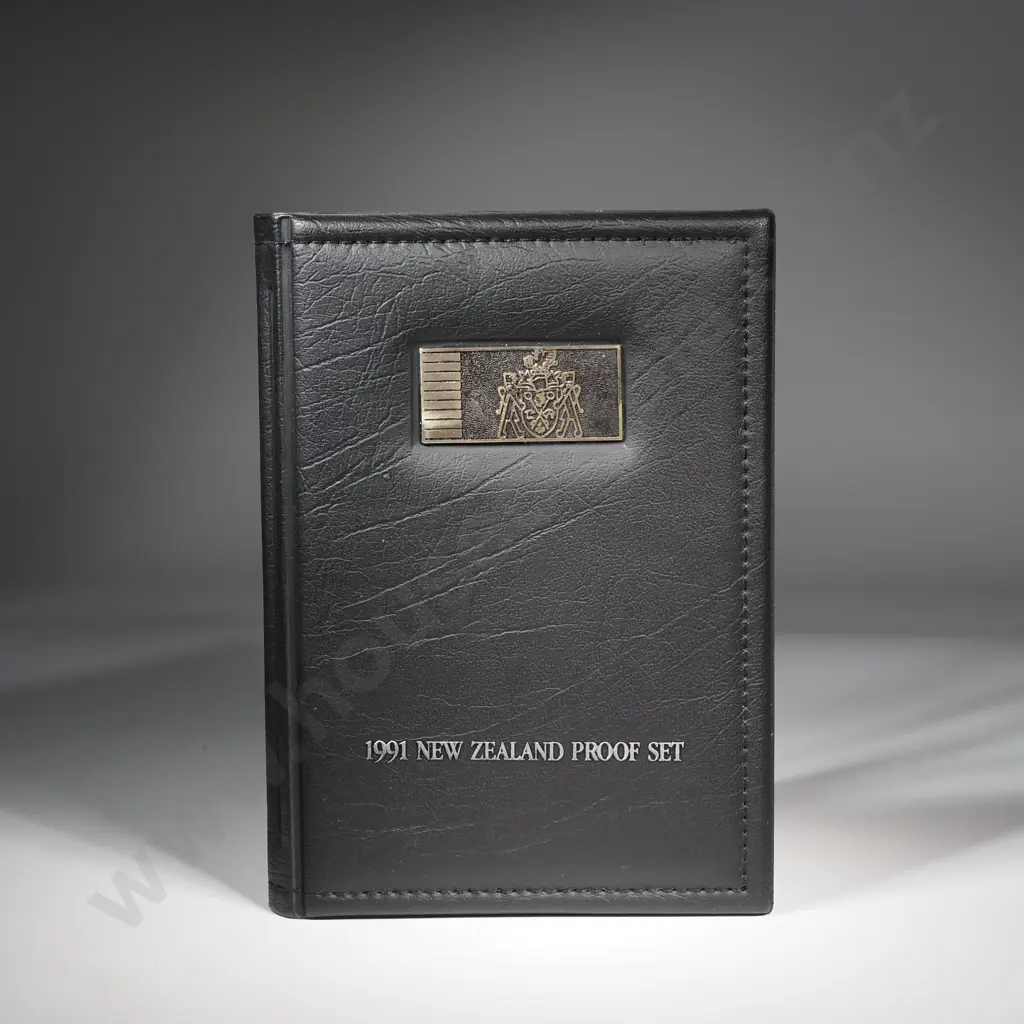 1991 New Zealand Proof Coin Set w Silver Dollar  Image 1++