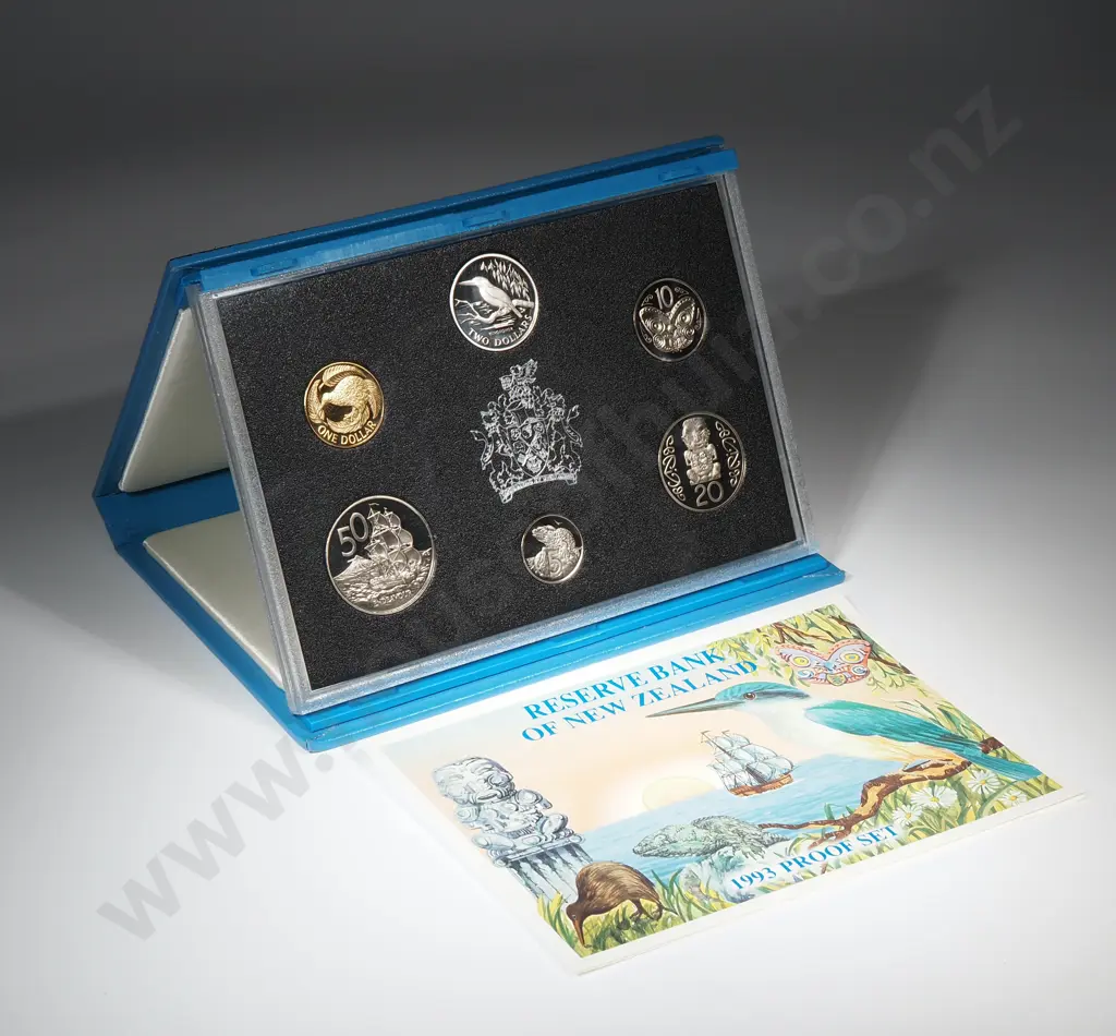 1993 New Zealand Proof Coin Set w Silver Two Dollar  Image 1++