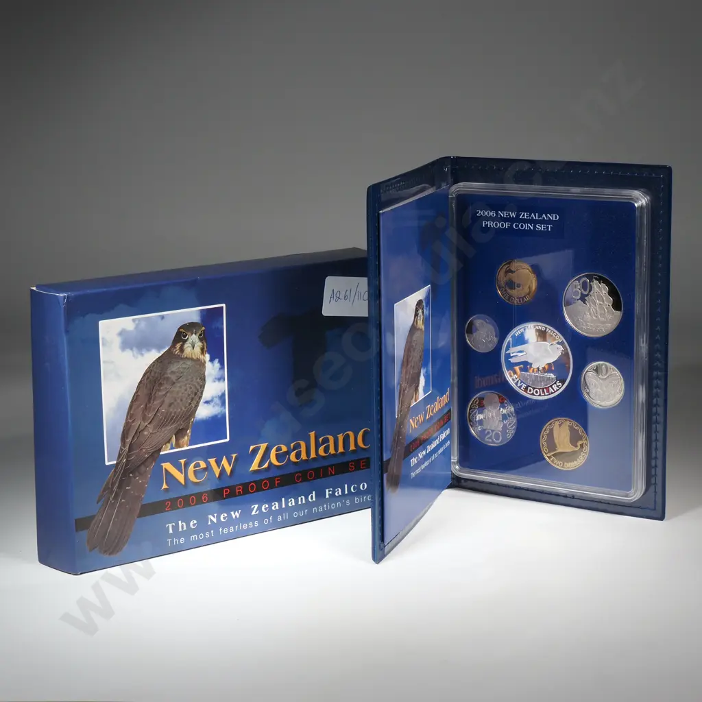 2006 New Zealand Proof Coin Set w Silver One Dollar Coin CV $175 Image 1++