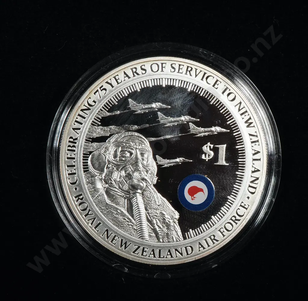 2012 75th Anniversary of the New Zealand Air Force CV $200 Image 1++