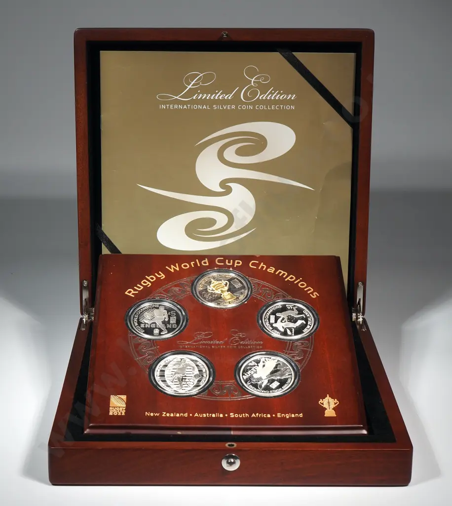 2011 New Zealand Ruby World Cup Five Silver Proof Coin Set  Image 1++