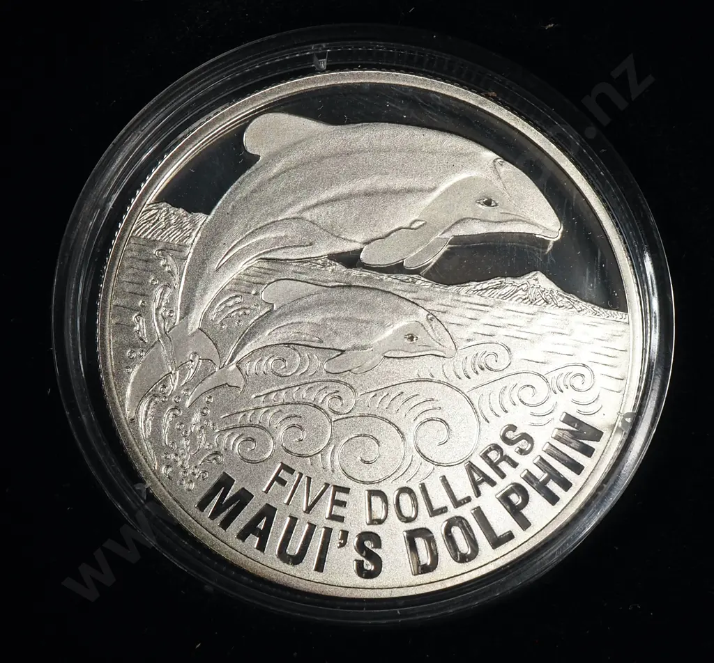 2010 New Zealand Five Dollars Maui's Dolphin Coin One Ounce Silver Image 1++