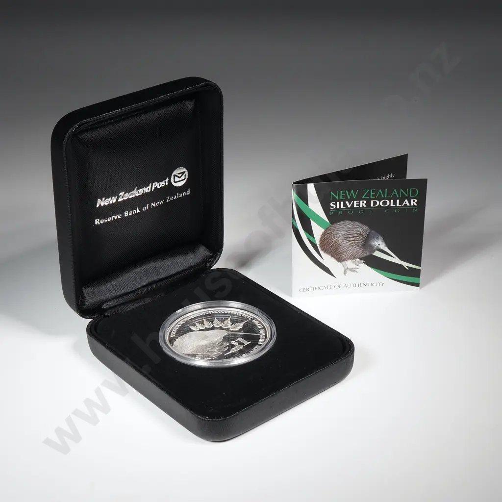 2016 New Zealand One Ounce Silver Proof Coin  Image 1++