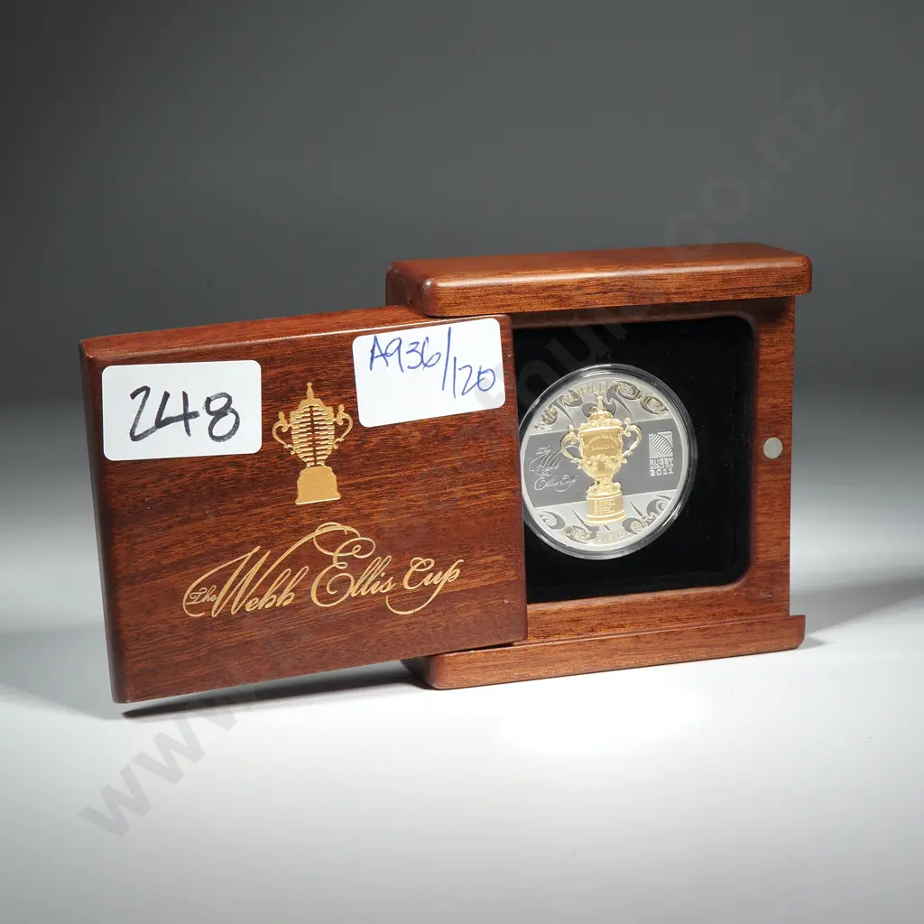 2011 New Zealand Webb Ellis Proof One Ounce Silver Coin  Image 1++